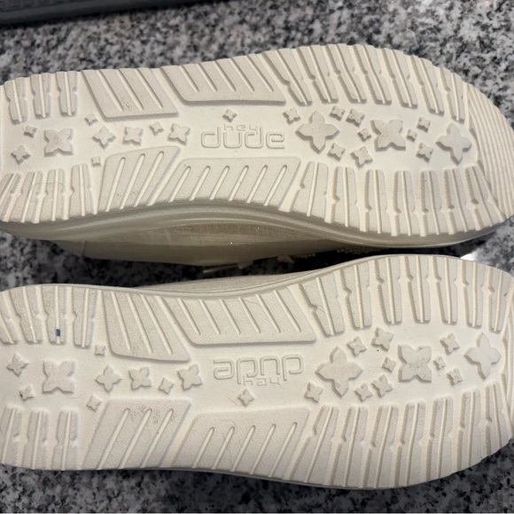 Hey Dudes Women’s - Picture 4 of 6